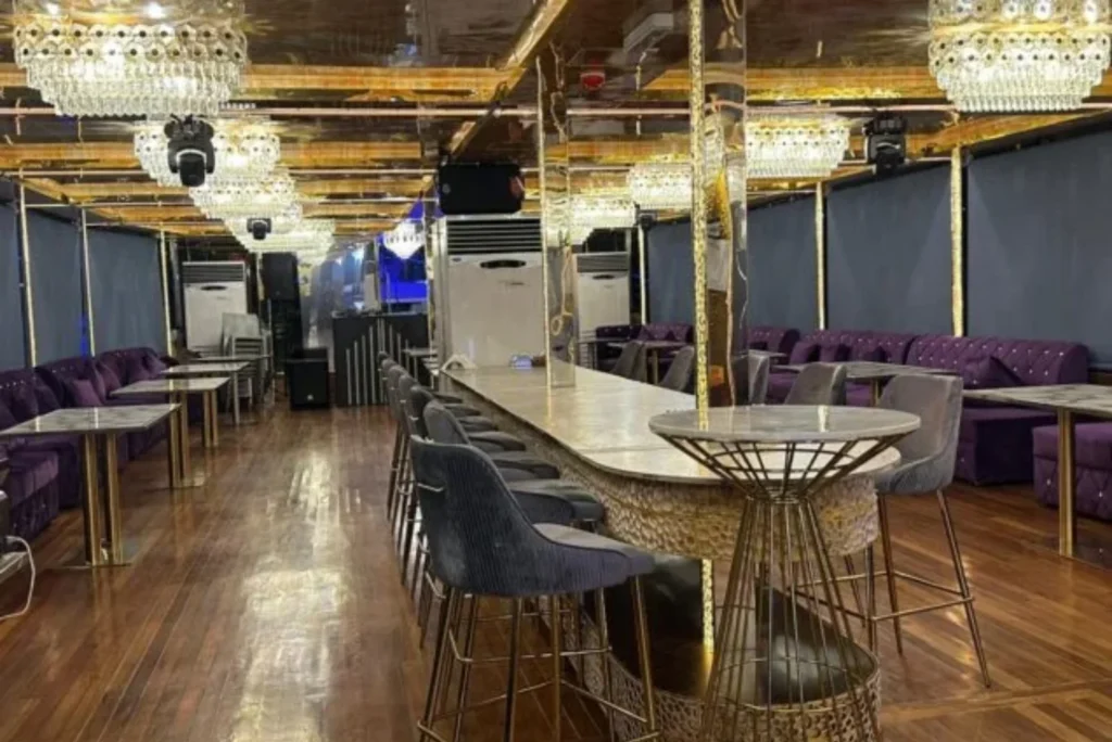 Premium Cruise With Dinner, Dubai